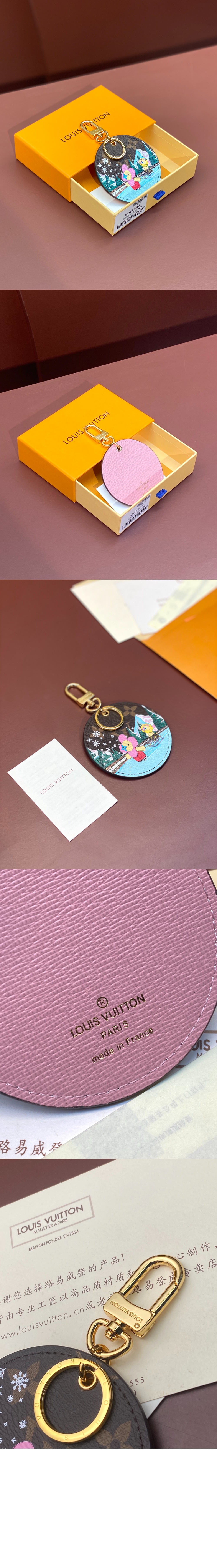 미러급레플리카사이트 | 명품레플리카 전문 쇼핑몰  | 퍼스트원 - 일러스트 비비엔 세일 백 참 & 키 홀더 M82633 > 루이비통