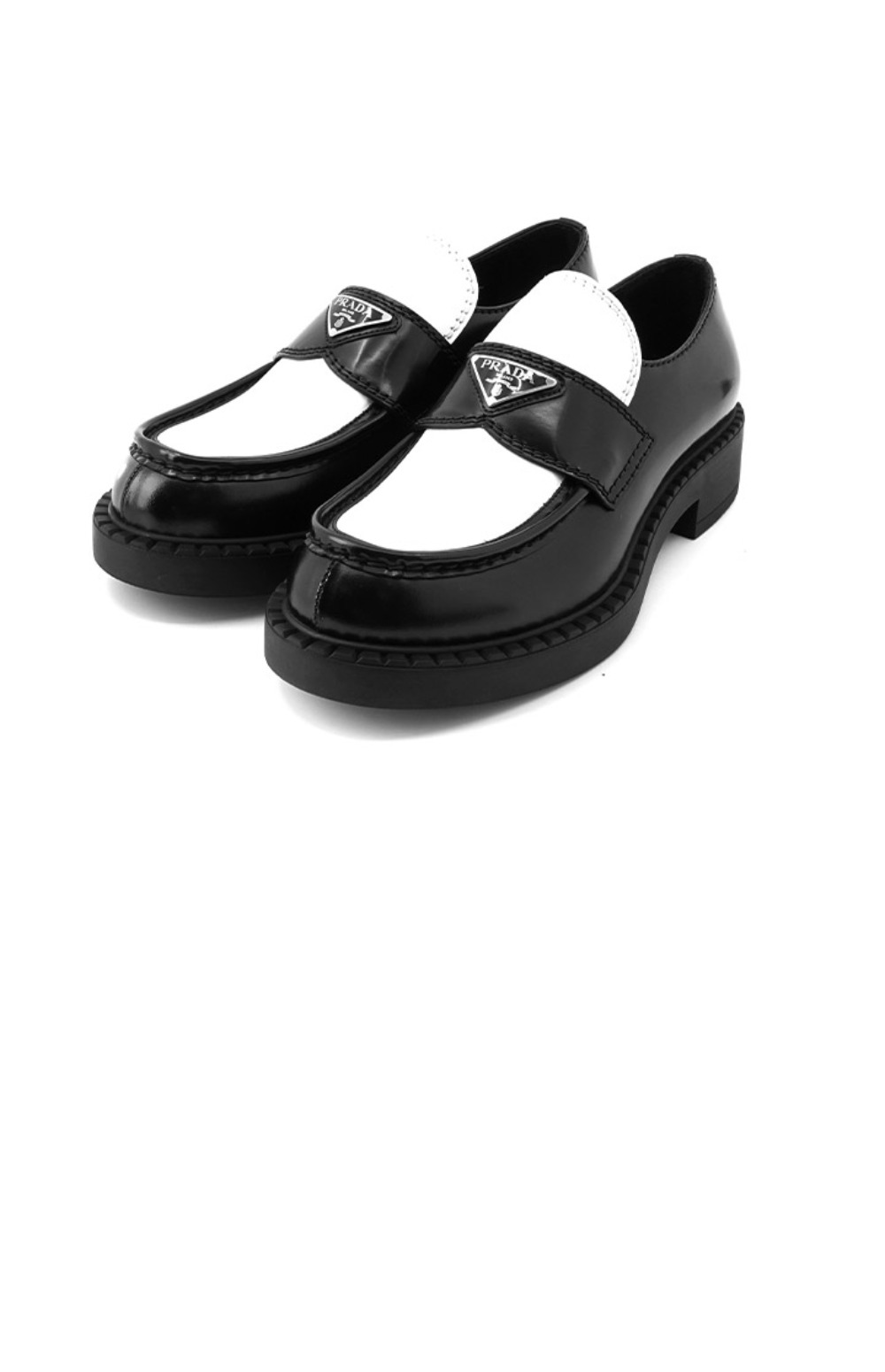 미러급레플리카사이트 | 명품레플리카 전문 쇼핑몰  | 퍼스트원 - 삼각로고 바이컬러 레더 로퍼 2DE127 > 프라다