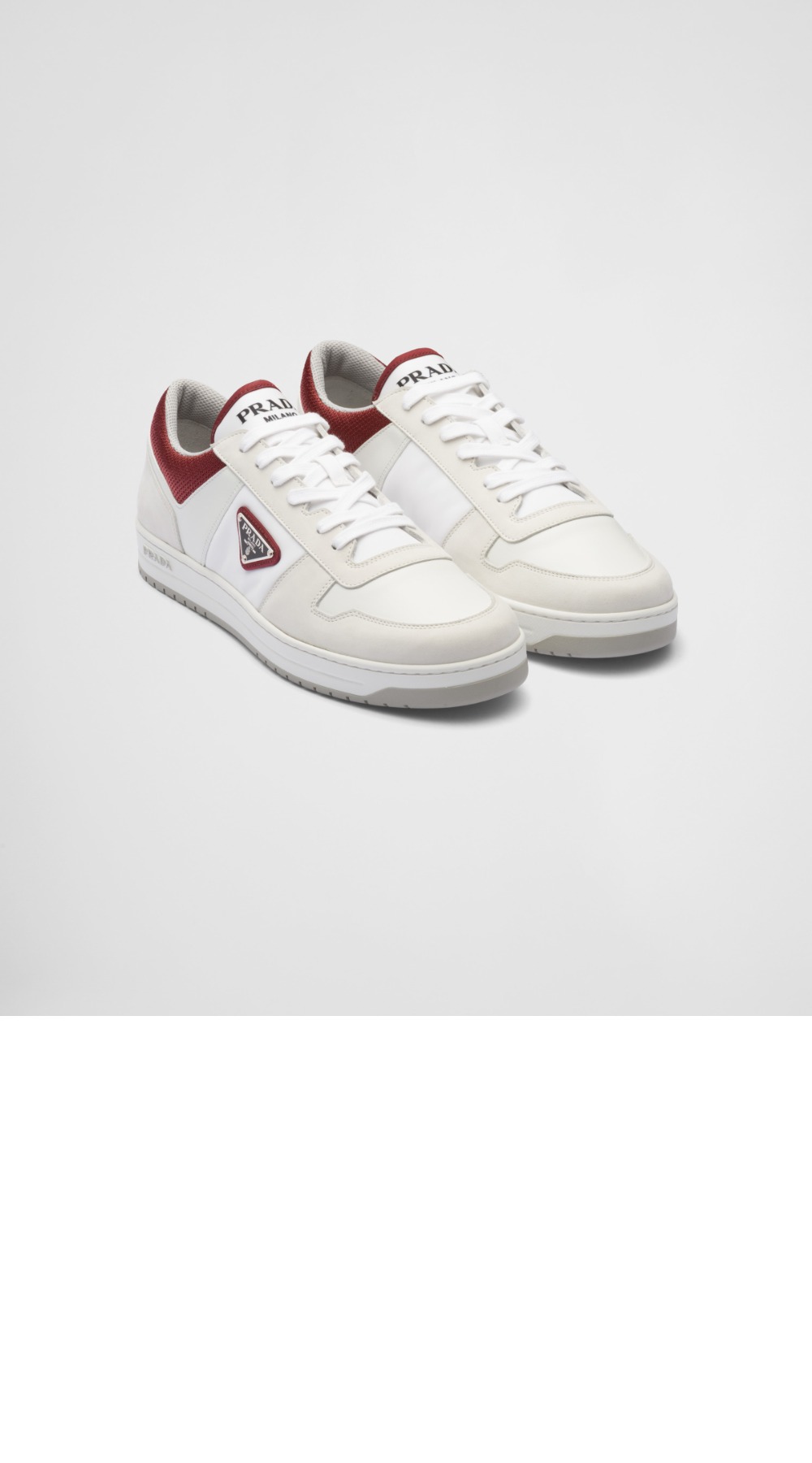 미러급레플리카사이트 | 명품레플리카 전문 쇼핑몰  | 퍼스트원 - 리나일론 나북 다운타운 스니커즈 2EE391 > 프라다