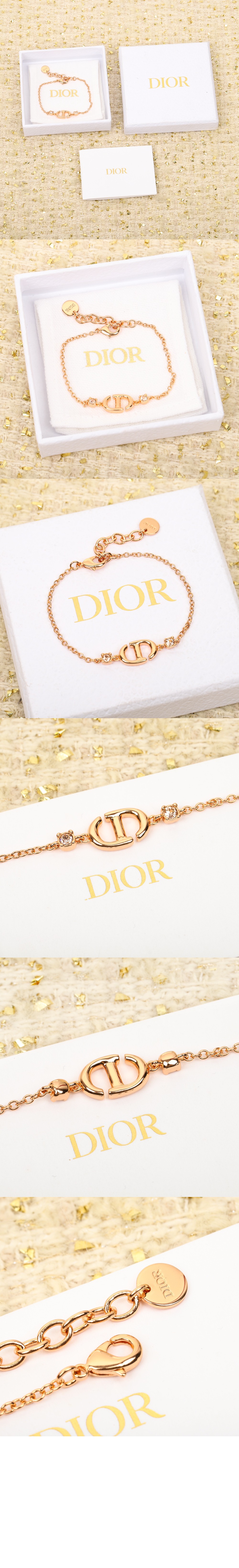 미러급레플리카사이트 | 명품레플리카 전문 쇼핑몰  | 퍼스트원 - CD Navy 팔찌 B1242 > 디올