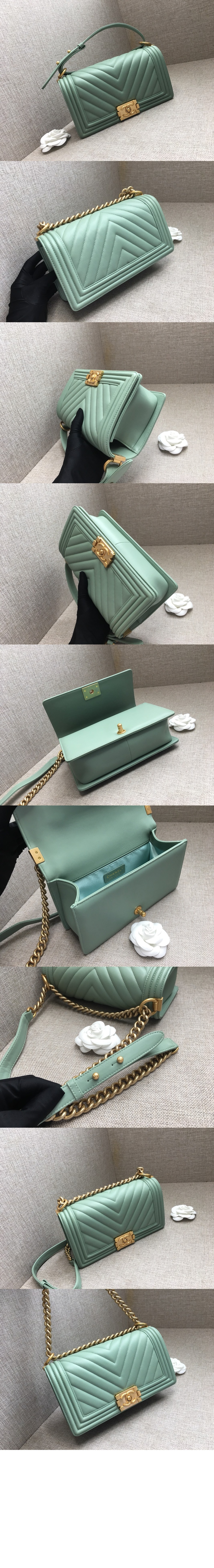 미러급레플리카사이트 | 명품레플리카 전문 쇼핑몰  | 퍼스트원 - 쉐브론 보이백 램스킨 미듐 인기색상 A67086 > 샤넬