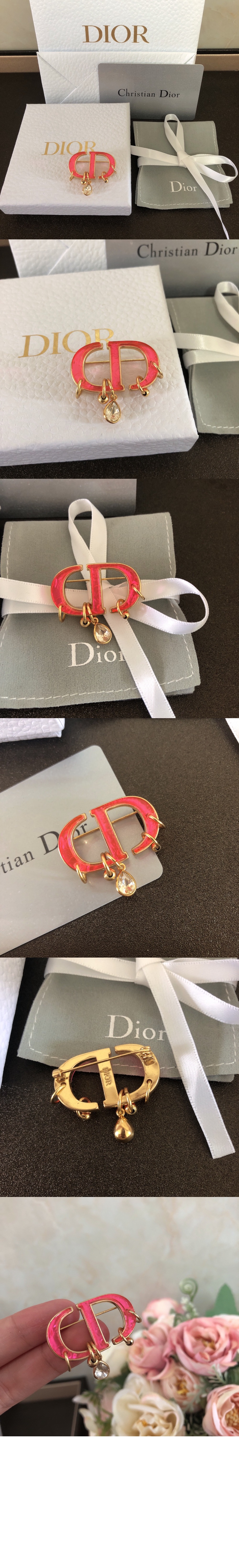 미러급레플리카사이트 | 명품레플리카 전문 쇼핑몰  | 퍼스트원 - 30 Montaigne 브로치 V0926 > 디올