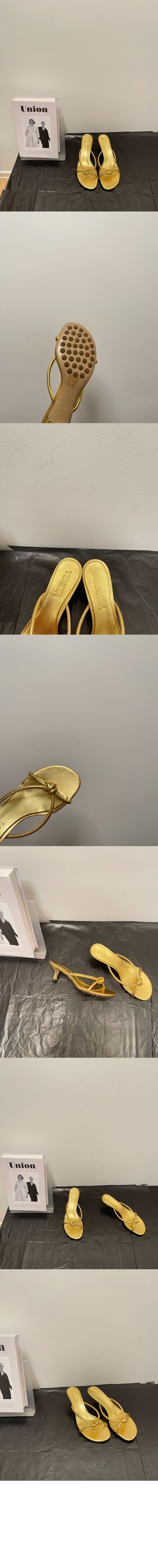 미러급레플리카사이트 | 명품레플리카 전문 쇼핑몰  | 퍼스트원 - 블링크 뮬  775417 > 보테가베네타