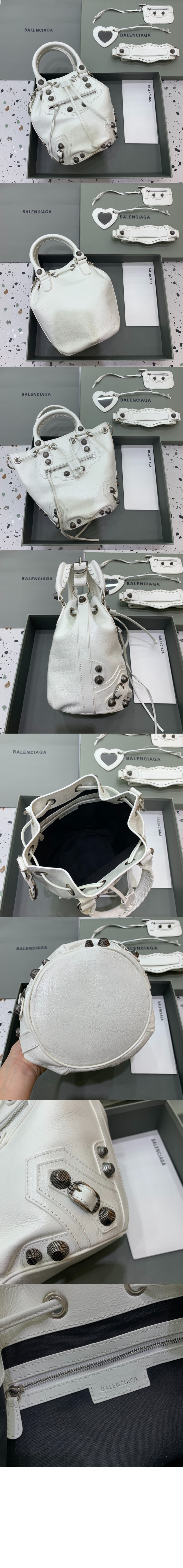 미러급레플리카사이트 | 명품레플리카 전문 쇼핑몰  | 퍼스트원 - 르카골 스몰 버킷백 702432 > 발렌시아가