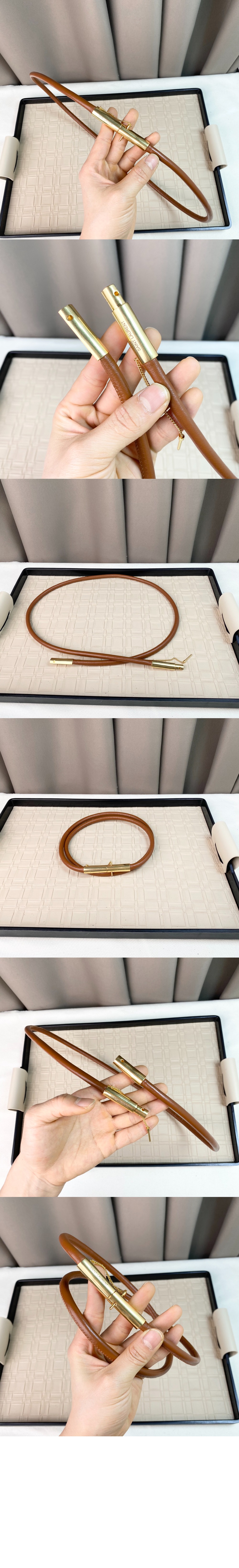 미러급레플리카사이트 | 명품레플리카 전문 쇼핑몰  | 퍼스트원 - 부드러운 가죽 소재의 T-바 버클 벨트  756469 > 생로랑