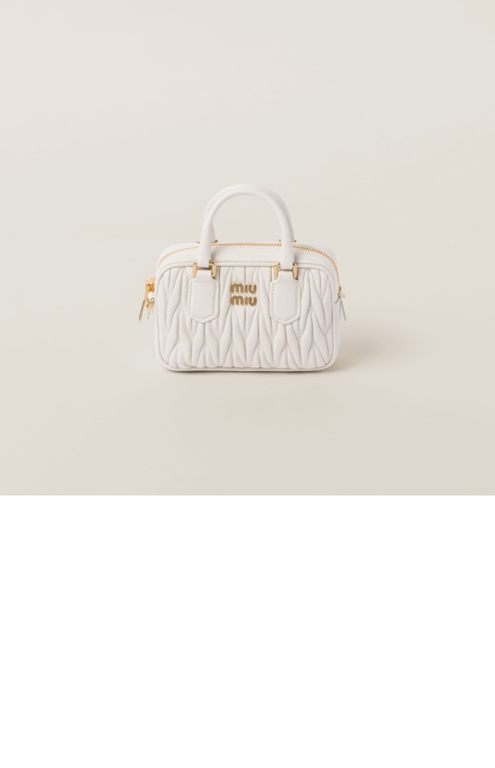 미러급레플리카사이트 | 명품레플리카 전문 쇼핑몰  | 퍼스트원 - 아르카디 마테라쎄 나파 가죽 미니백 5BP077 > 미우미우