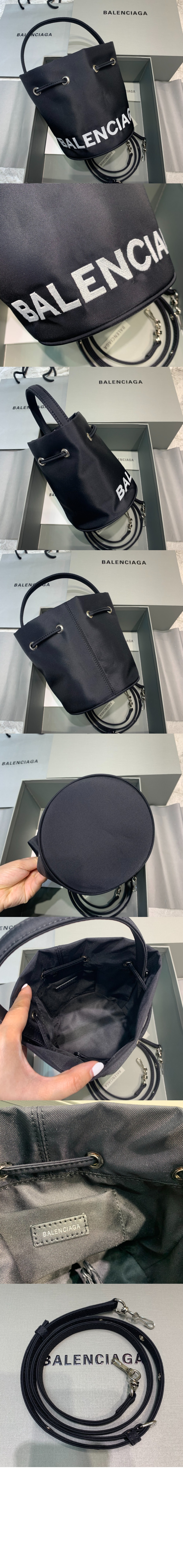 미러급레플리카사이트 | 명품레플리카 전문 쇼핑몰  | 퍼스트원 - 휠 XS 버킷백 656682 > 발렌시아가