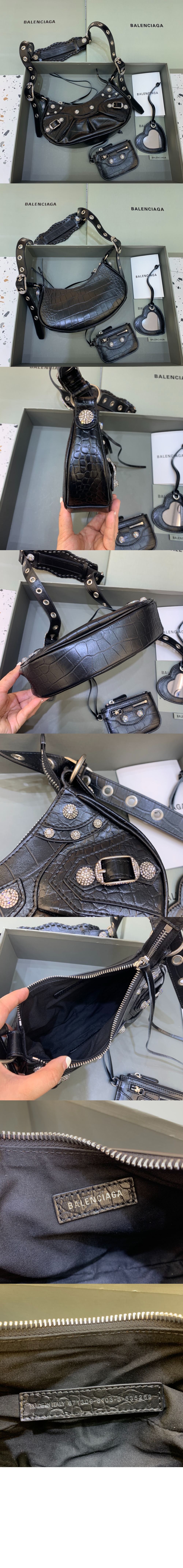 미러급레플리카사이트 | 명품레플리카 전문 쇼핑몰  | 퍼스트원 - 르카골 XS 숄더백 671309 > 발렌시아가