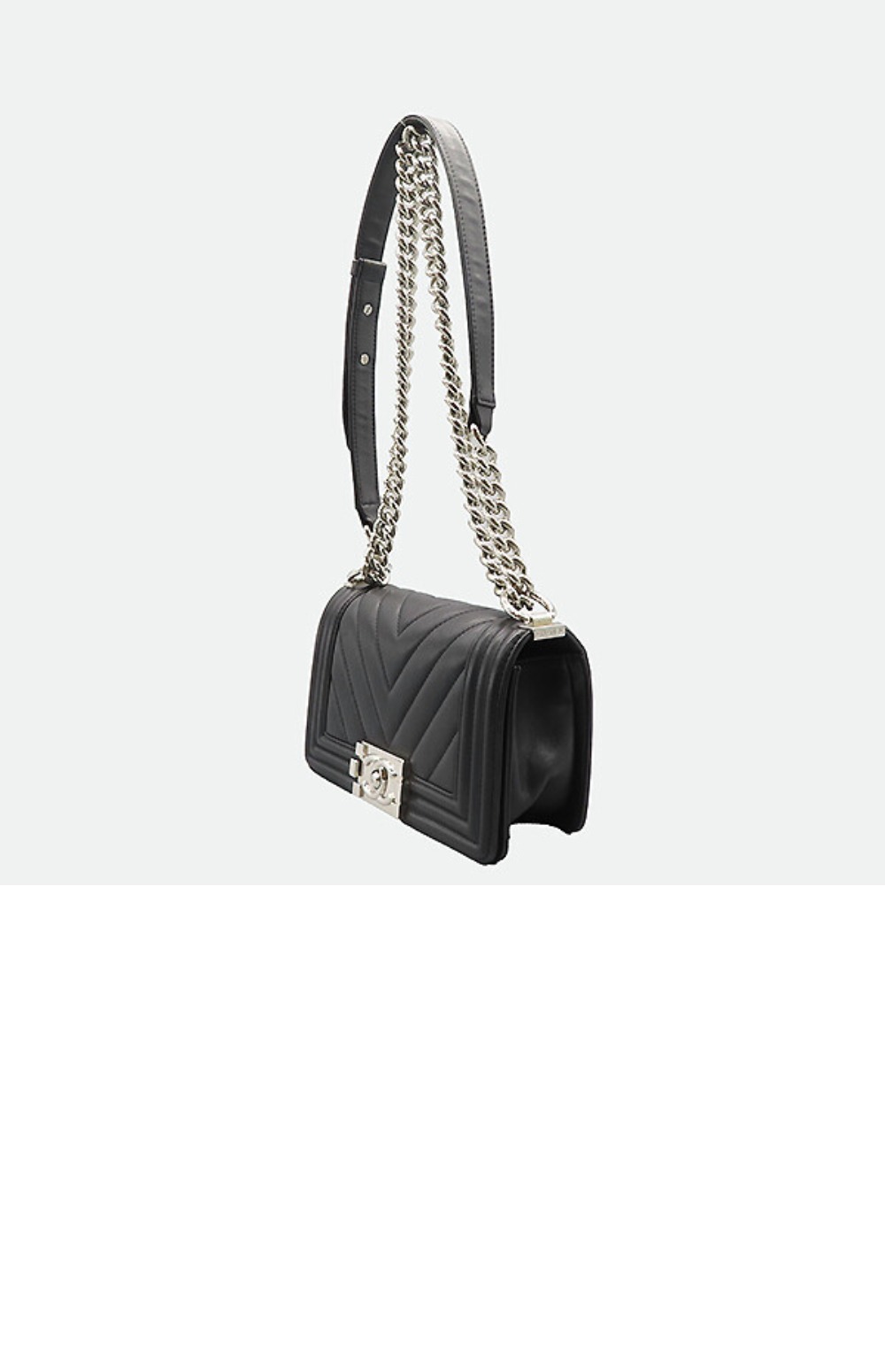 미러급레플리카사이트 | 명품레플리카 전문 쇼핑몰  | 퍼스트원 - 쉐브론 보이백 램스킨 스몰 A67085 > 샤넬