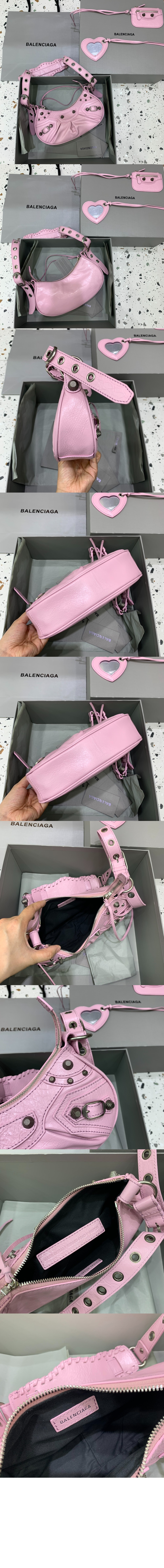 미러급레플리카사이트 | 명품레플리카 전문 쇼핑몰  | 퍼스트원 - 버클 숄더백 671309 > 발렌시아가