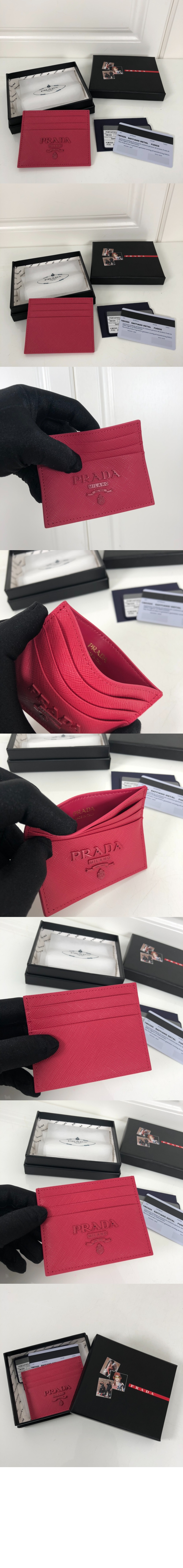 미러급레플리카사이트 | 명품레플리카 전문 쇼핑몰  | 퍼스트원 - 모노크롬 카드지갑 1MC025 > 프라다