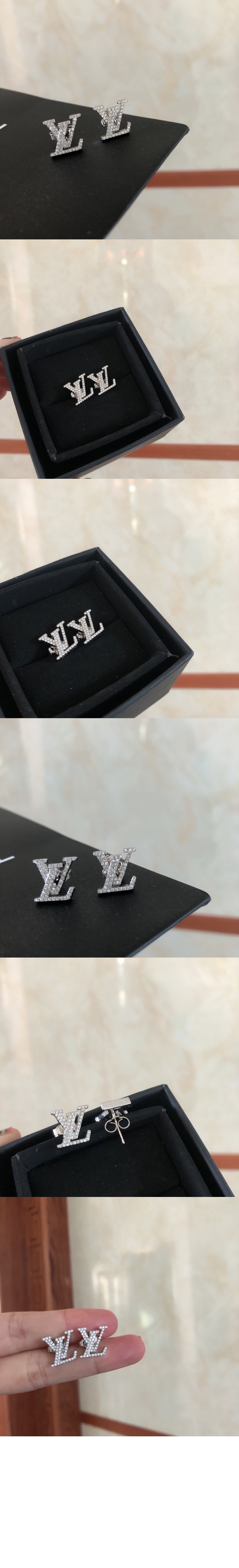 미러급레플리카사이트 | 명품레플리카 전문 쇼핑몰  | 퍼스트원 - LV 아이코닉 귀걸이 M00608 > 루이비통