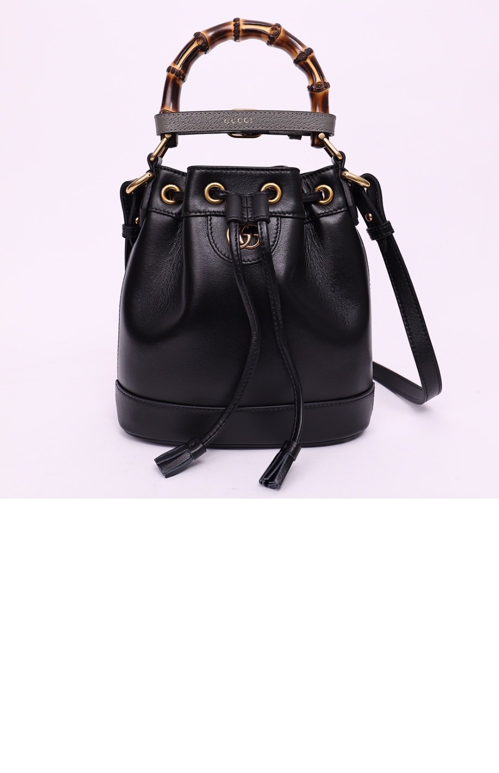 미러급레플리카사이트 | 명품레플리카 전문 쇼핑몰  | 퍼스트원 - 미니 버킷백 724667 > 구찌