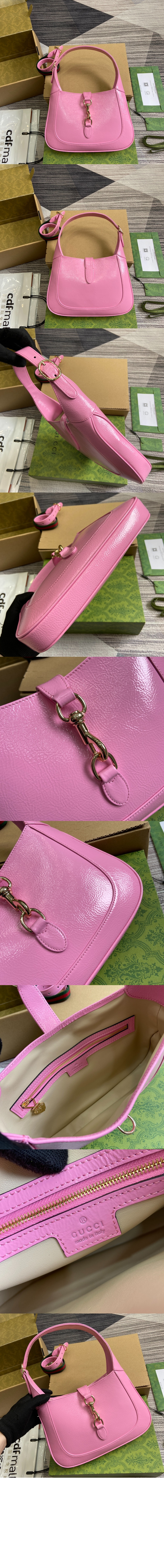 미러급레플리카사이트 | 명품레플리카 전문 쇼핑몰  | 퍼스트원 - 스몰 숄더백 782849 > 구찌