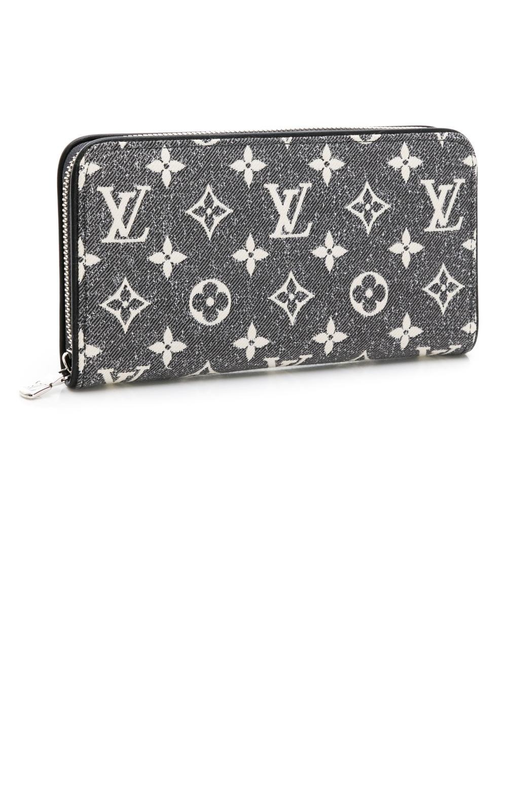 미러급레플리카사이트 | 명품레플리카 전문 쇼핑몰  | 퍼스트원 - 지피 월렛 M81858 > 루이비통