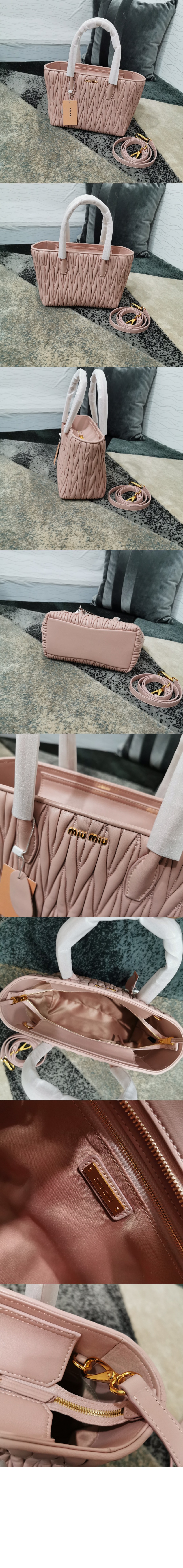 미러급레플리카사이트 | 명품레플리카 전문 쇼핑몰  | 퍼스트원 - 마테라쎄 토트백 5BG163 > 미우미우