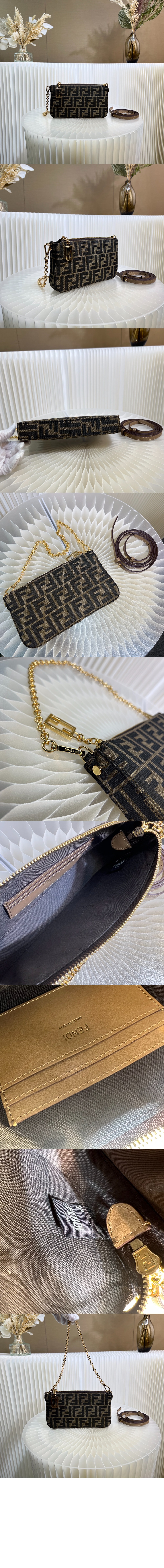 미러급레플리카사이트 | 명품레플리카 전문 쇼핑몰  | 퍼스트원 - 바게트 파우치 8BS073 > 펜디