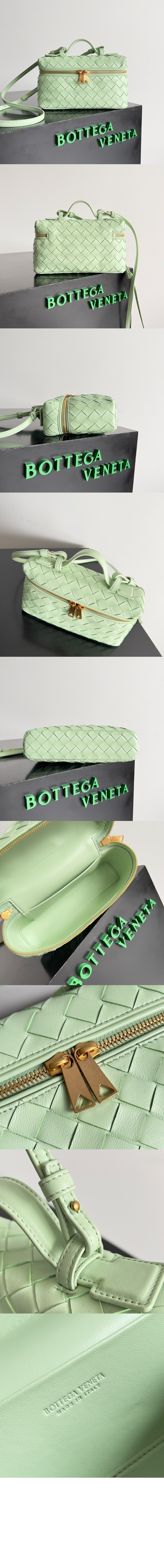 미러급레플리카사이트 | 명품레플리카 전문 쇼핑몰  | 퍼스트원 - 스트랩 장식의 베니티 케이스 789109 > 보테가베네타