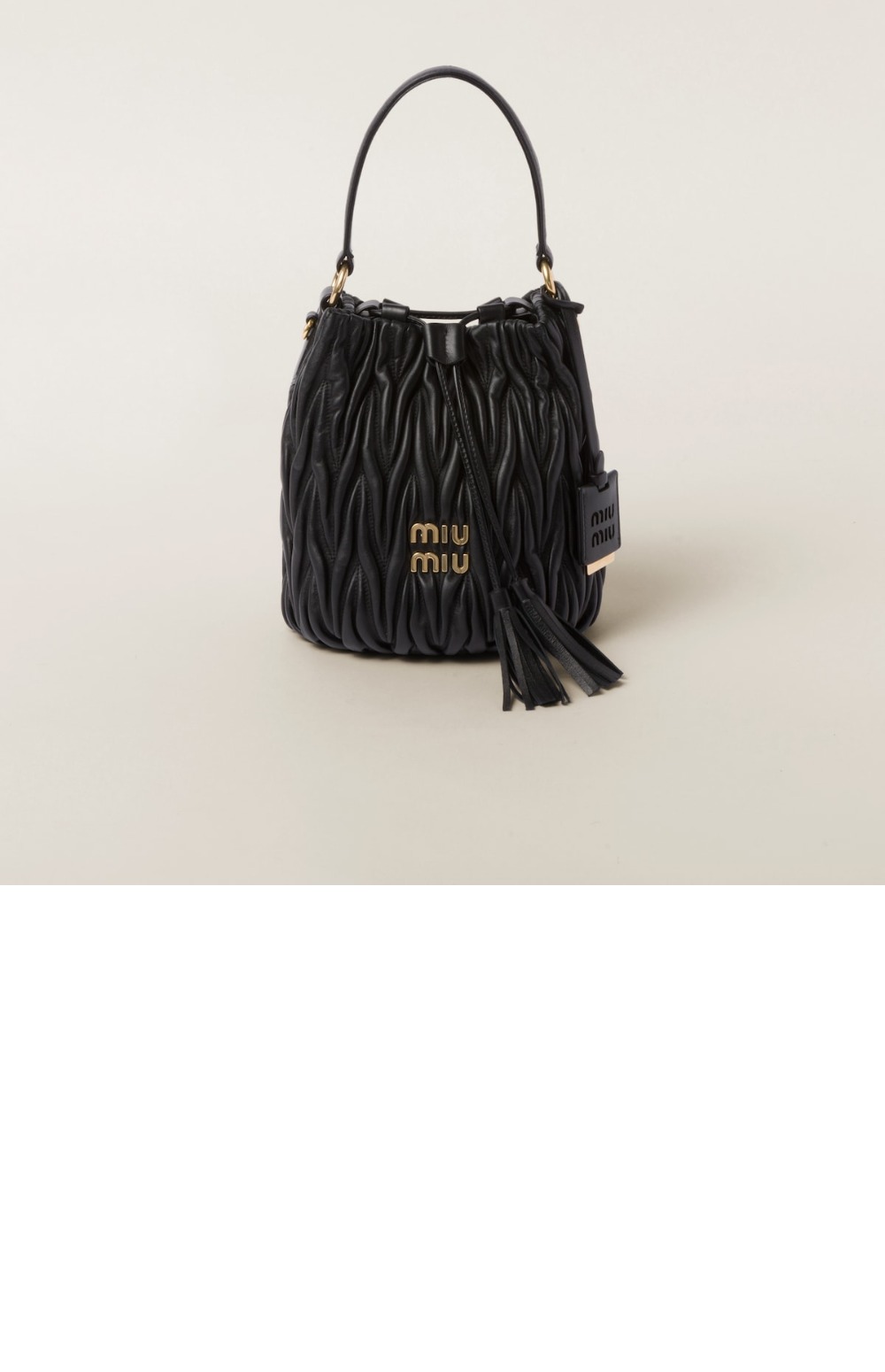 미러급레플리카사이트 | 명품레플리카 전문 쇼핑몰  | 퍼스트원 - 마테라쎄 나파 가죽 버킷백 5BE084 > 미우미우