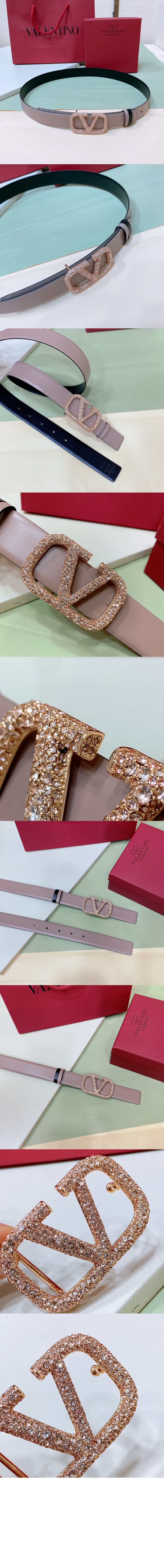 미러급레플리카사이트 | 명품레플리카 전문 쇼핑몰  | 퍼스트원 - 양면 송아지 가죽 벨트 > 발렌티노