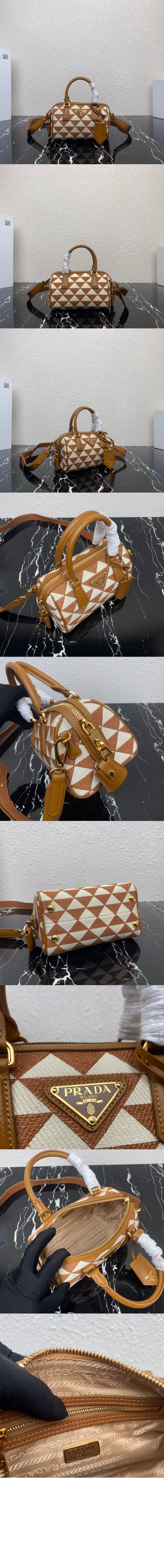 미러급레플리카사이트 | 명품레플리카 전문 쇼핑몰  | 퍼스트원 - 자수 패브릭 탑 핸들백 1BB846 > 프라다