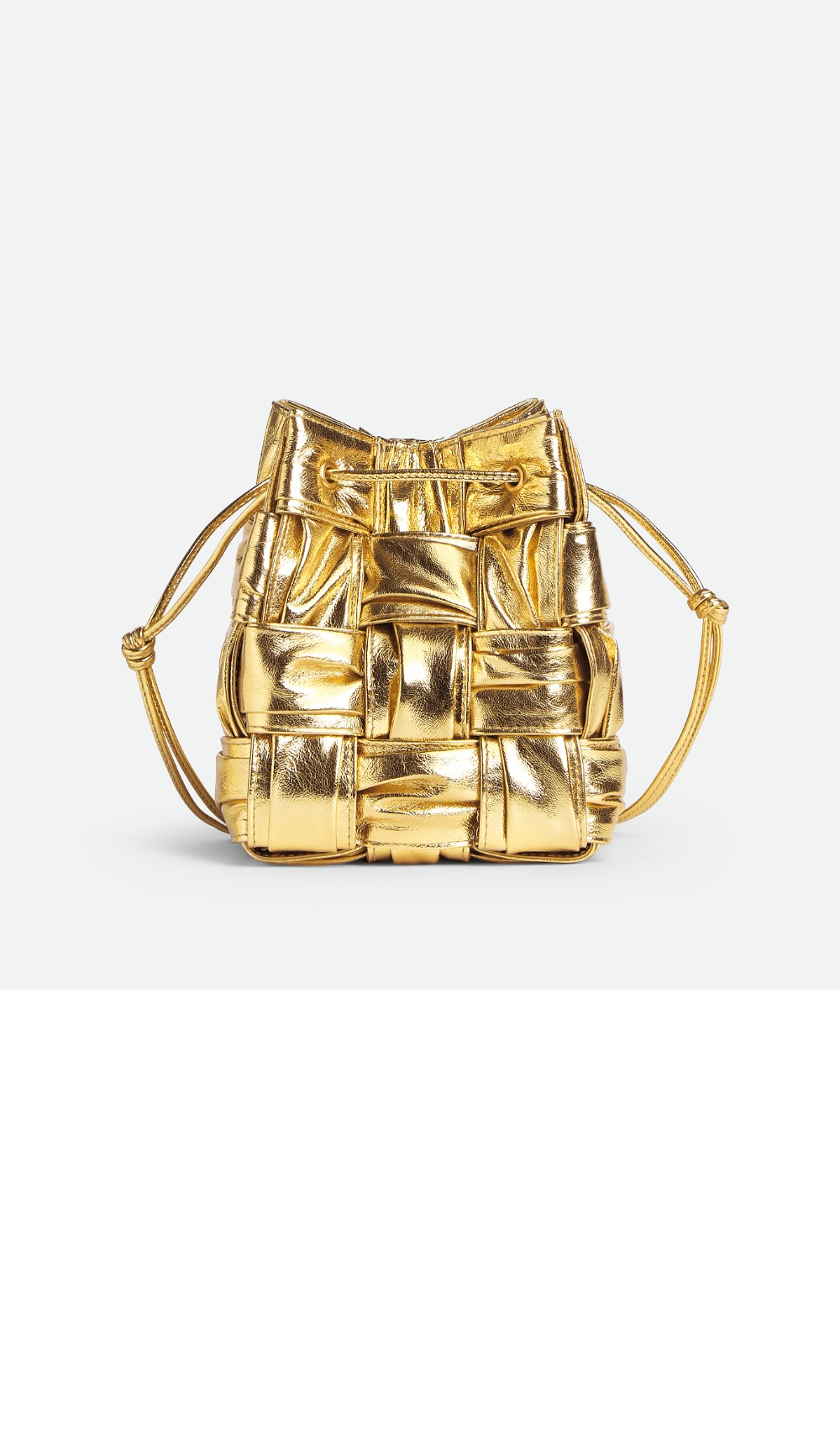 미러급레플리카사이트 | 명품레플리카 전문 쇼핑몰  | 퍼스트원 - 스몰 카세트 크로스바디 버킷백 717187 > 보테가베네타