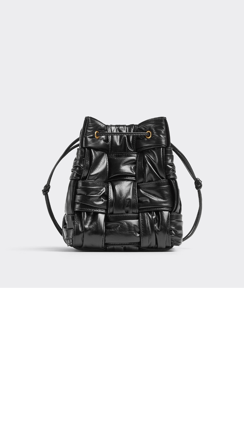 미러급레플리카사이트 | 명품레플리카 전문 쇼핑몰  | 퍼스트원 - 스몰 카세트 크로스바디 버킷백 717187 > 보테가베네타