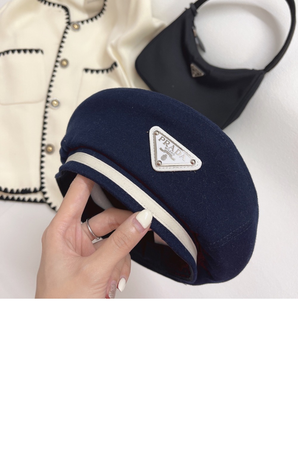 미러급레플리카사이트 | 명품레플리카 전문 쇼핑몰  | 퍼스트원 - 베레모 2HC429 > 프라다