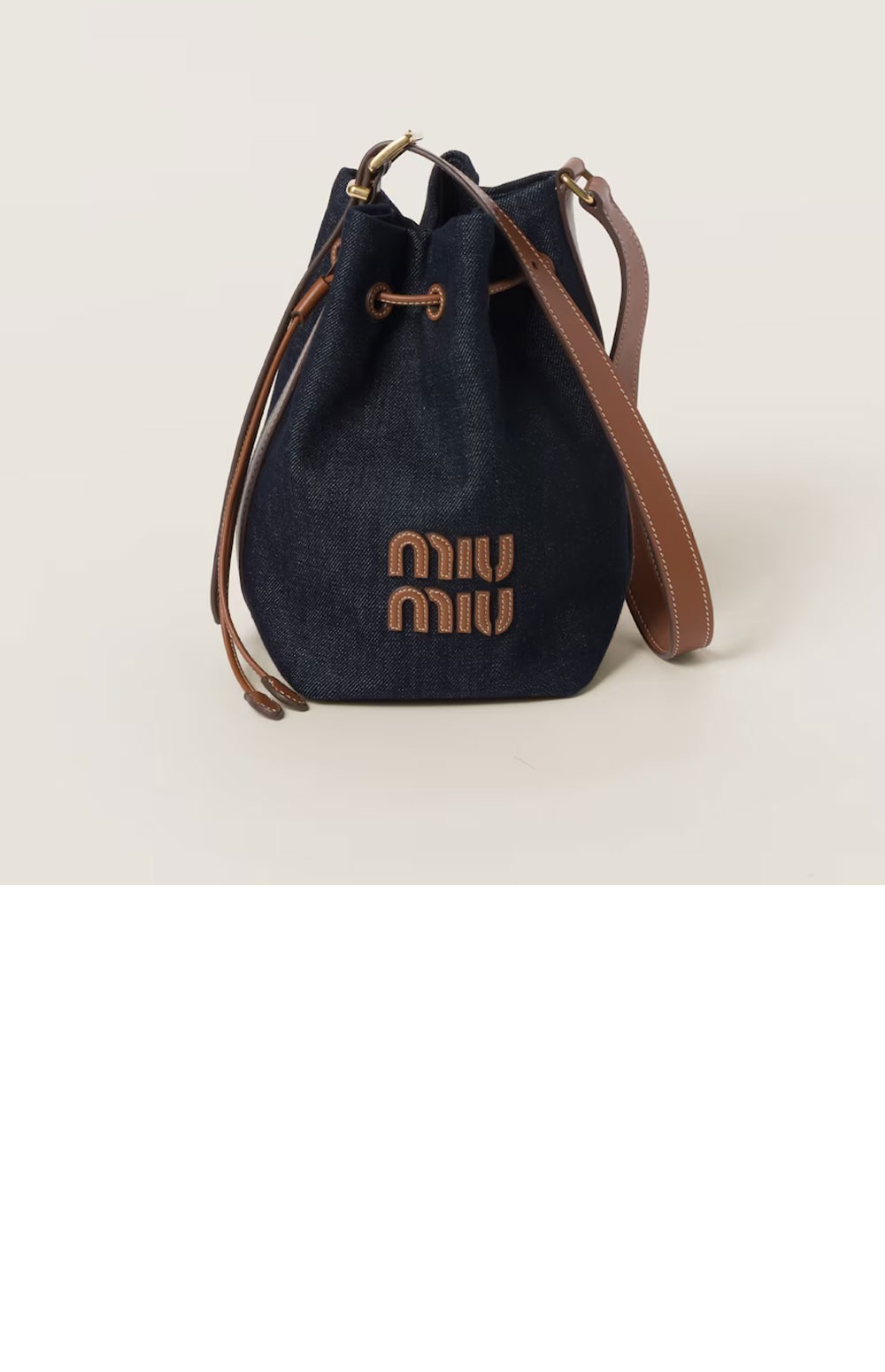 미러급레플리카사이트 | 명품레플리카 전문 쇼핑몰  | 퍼스트원 - 데님 레더 버킷백 5BE090 > 미우미우