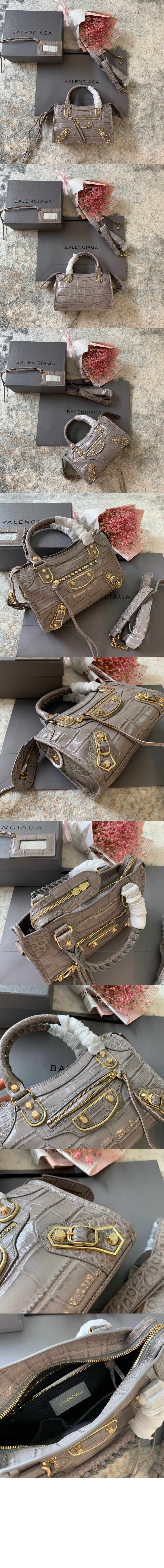 미러급레플리카사이트 | 명품레플리카 전문 쇼핑몰  | 퍼스트원 - 메탈릭 엣지 미니 시티백 390160 > 발렌시아가