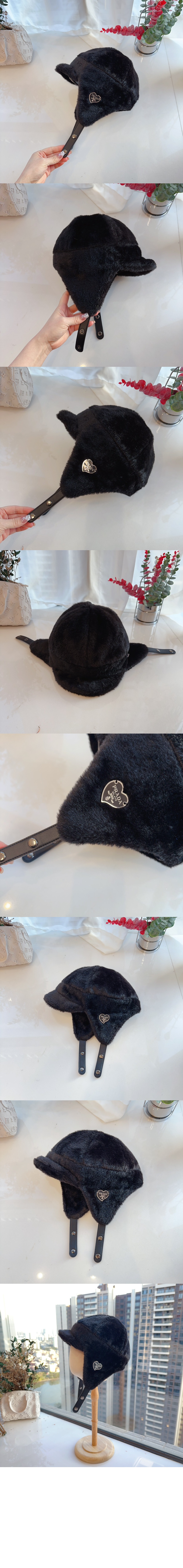 미러급레플리카사이트 | 명품레플리카 전문 쇼핑몰  | 퍼스트원 - 귀달이 양모 모자 2HC642 > 프라다