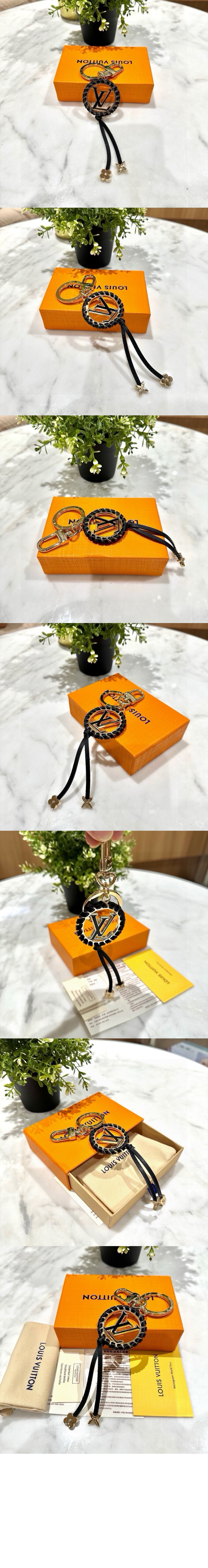 미러급레플리카사이트 | 명품레플리카 전문 쇼핑몰  | 퍼스트원 - 키 홀더  M63082 > 루이비통