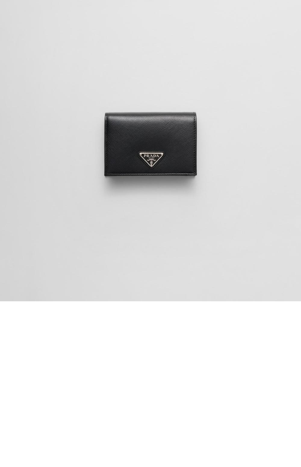 미러급레플리카사이트 | 명품레플리카 전문 쇼핑몰  | 퍼스트원 - 사피아노 트라이앵글 로고 반지갑 1MV021 > 프라다