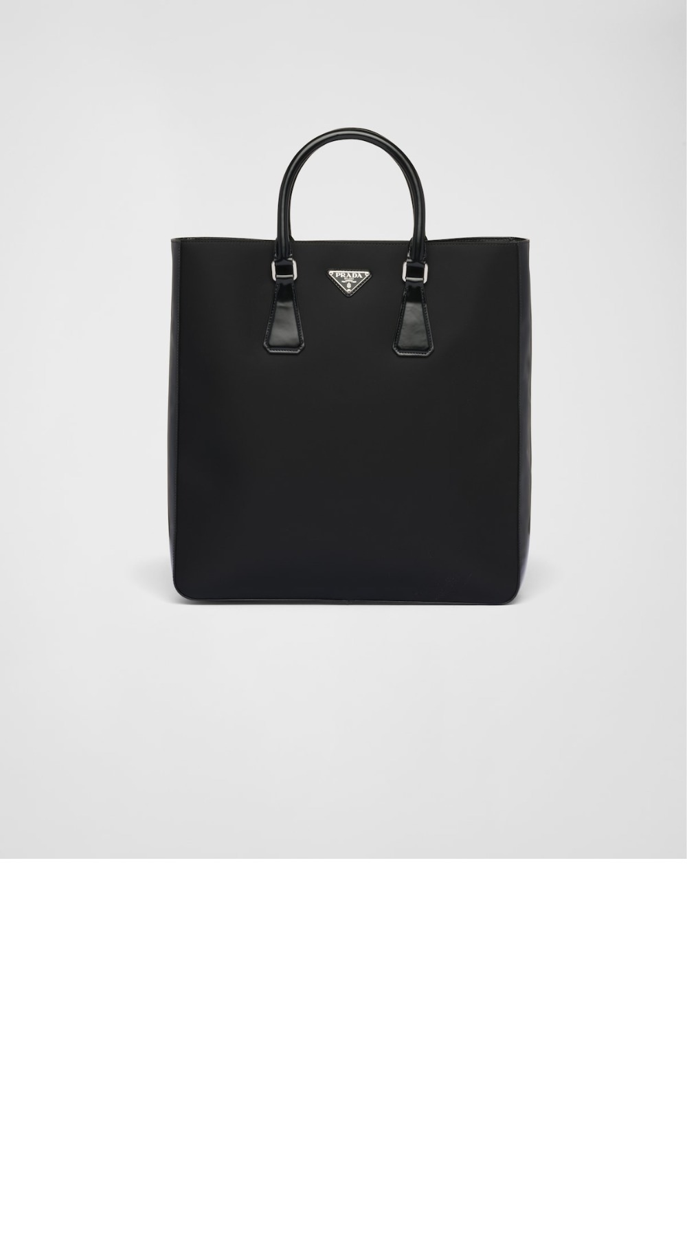 미러급레플리카사이트 | 명품레플리카 전문 쇼핑몰  | 퍼스트원 - 리나일론 및 브러쉬드 가죽 토트백 2VG115 > 프라다