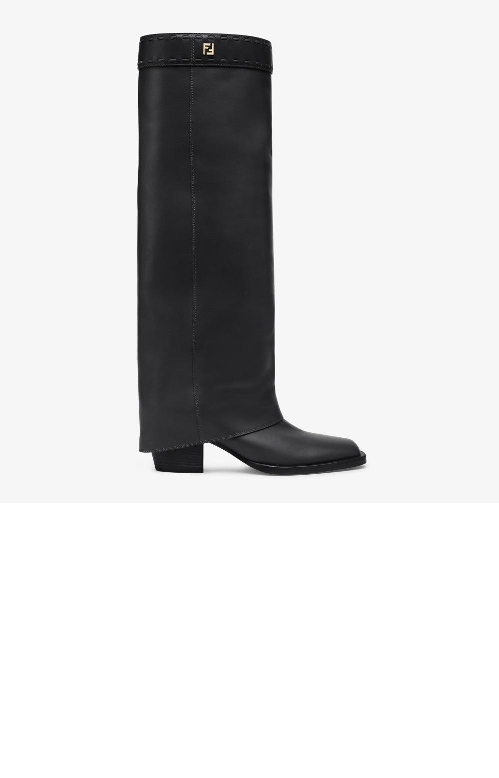 미러급레플리카사이트 | 명품레플리카 전문 쇼핑몰  | 퍼스트원 - 가죽 하이힐 부츠 8W8566 > 펜디