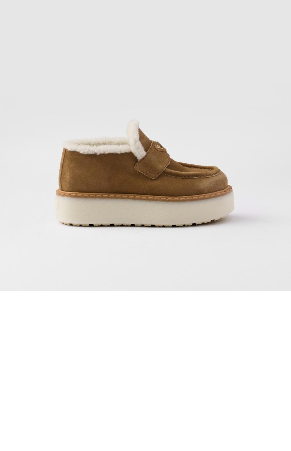 미러급레플리카사이트 | 명품레플리카 전문 쇼핑몰  | 퍼스트원 - 스웨이드 로퍼 1D717N > 프라다