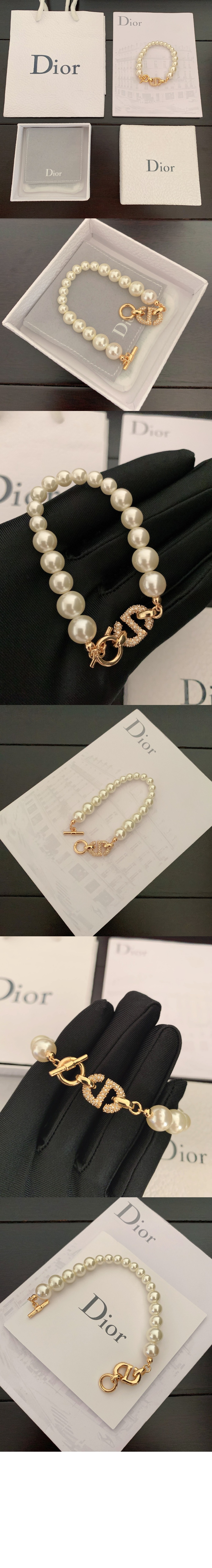 미러급레플리카사이트 | 명품레플리카 전문 쇼핑몰  | 퍼스트원 - CD 네이비 팔찌 B1411 > 디올