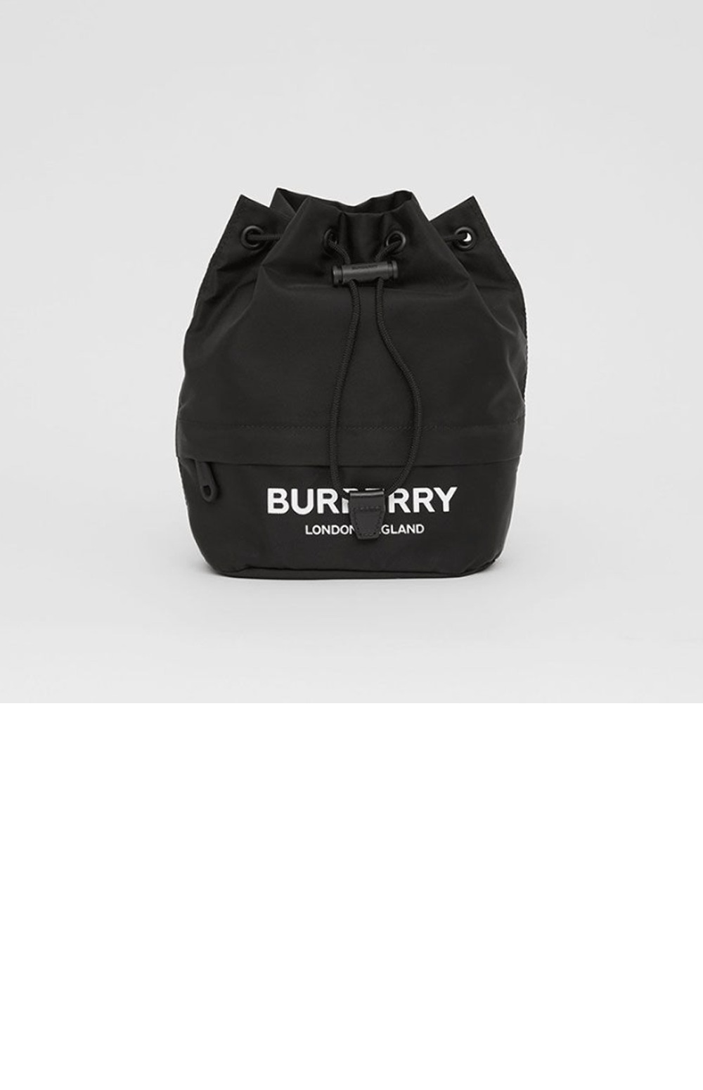 미러급레플리카사이트 | 명품레플리카 전문 쇼핑몰  | 퍼스트원 - 포이베 파우치 버킷백 80321881 > 버버리