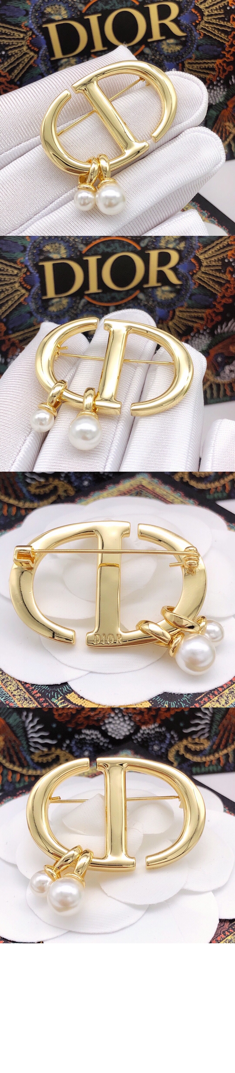 미러급레플리카사이트 | 명품레플리카 전문 쇼핑몰  | 퍼스트원 - CD Navy 브로치 V0693 > 디올