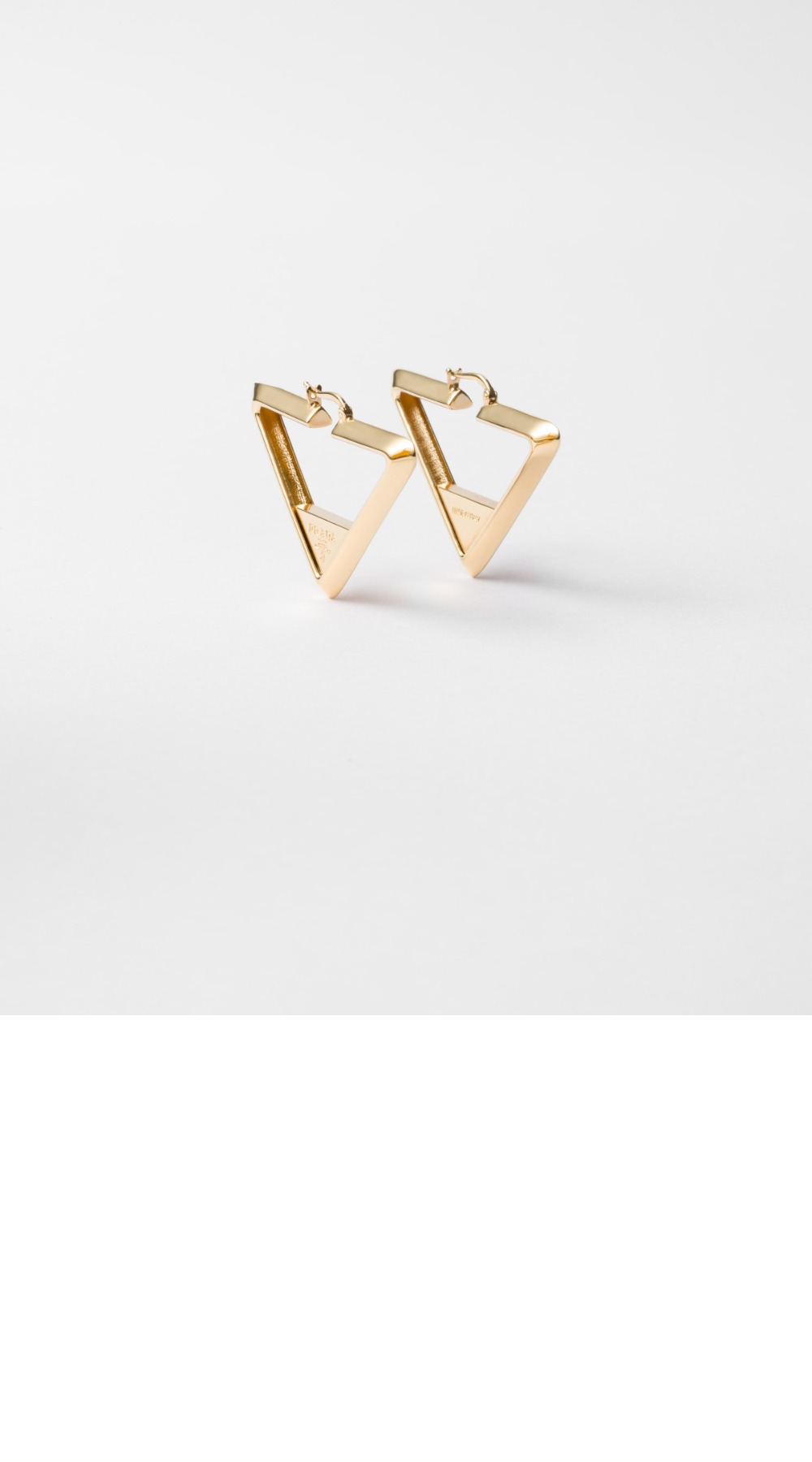 미러급레플리카사이트 | 명품레플리카 전문 쇼핑몰  | 퍼스트원 - 메탈 귀걸이  1lO146 > 프라다