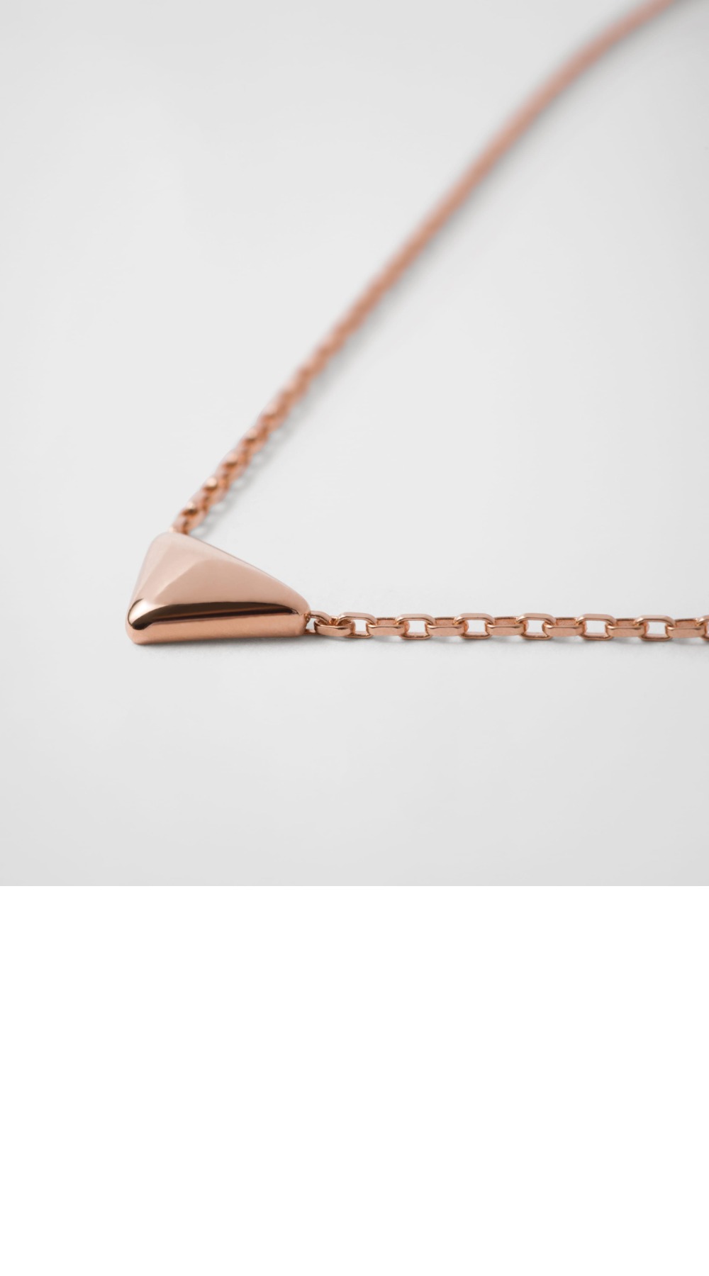 미러급레플리카사이트 | 명품레플리카 전문 쇼핑몰  | 퍼스트원 - 미니 삼각 펜던트 목걸이 1JAC36 > 프라다