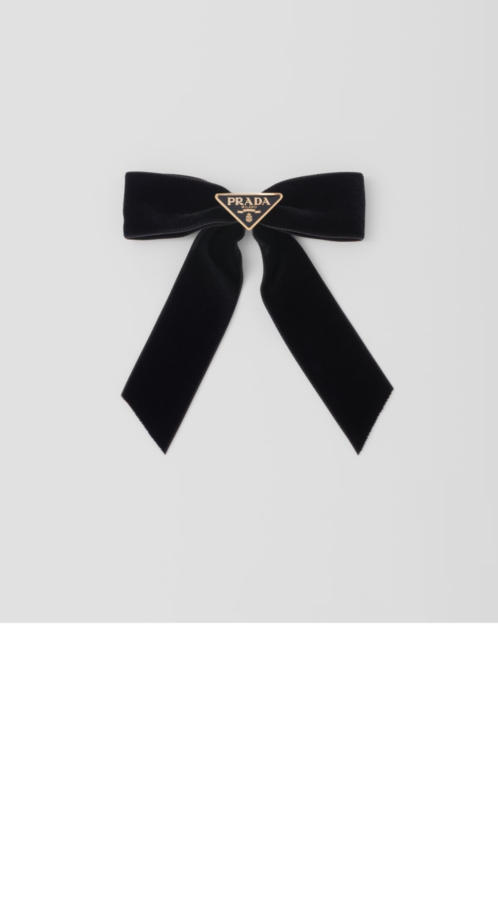 미러급레플리카사이트 | 명품레플리카 전문 쇼핑몰  | 퍼스트원 - 벨벳 헤어클립 1lF154 > 프라다