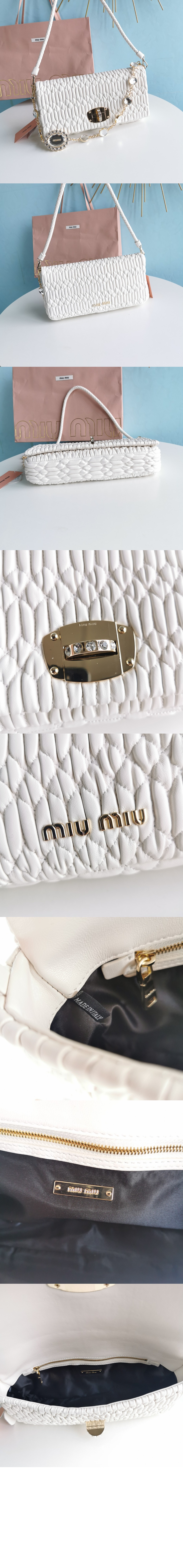 미러급레플리카사이트 | 명품레플리카 전문 쇼핑몰  | 퍼스트원 - 아이코닉 크리스털 가죽백 5BD233 > 미우미우