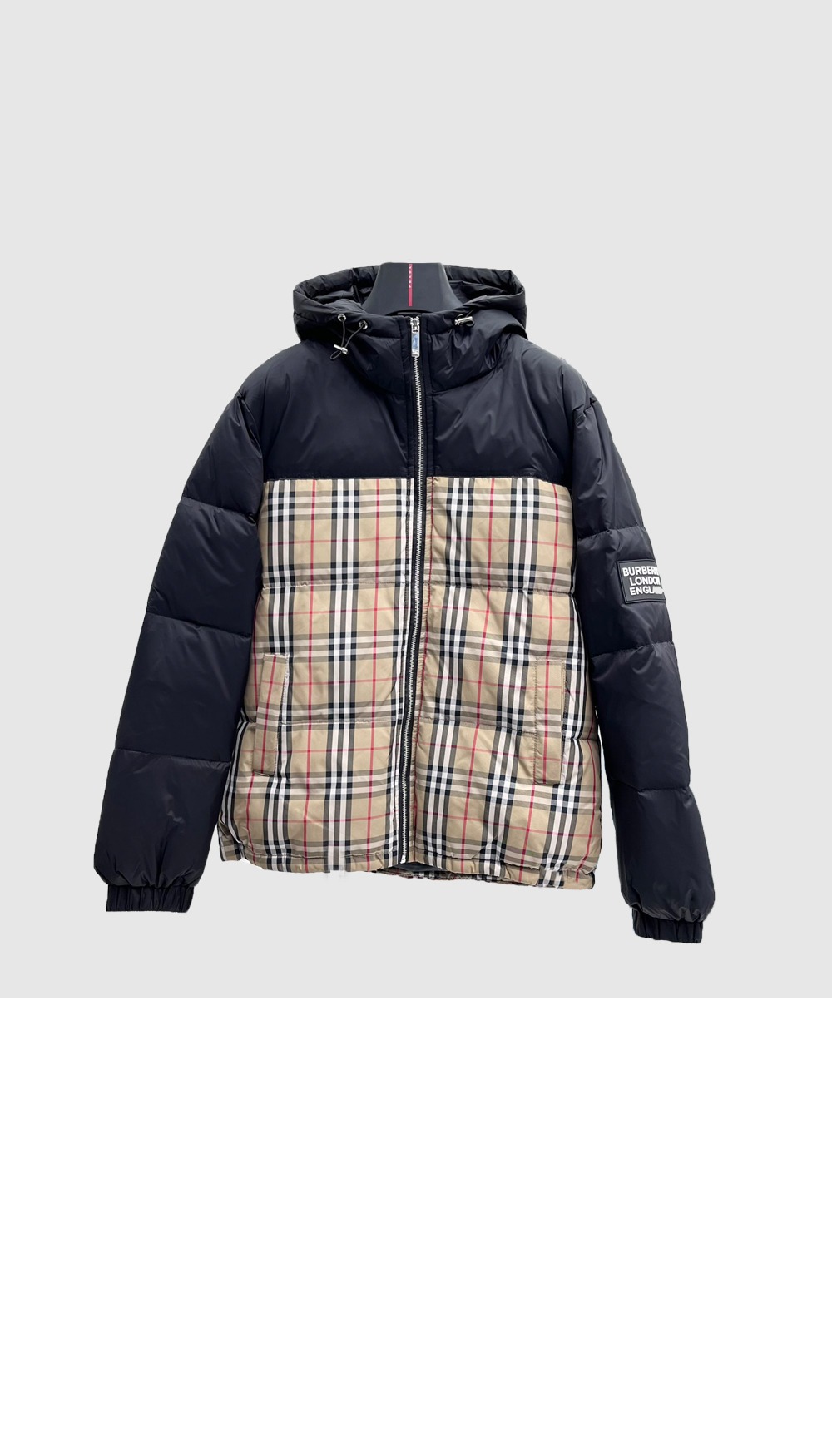 미러급레플리카사이트 | 명품레플리카 전문 쇼핑몰  | 퍼스트원 - 쇼트 다운 재킷 > 버버리