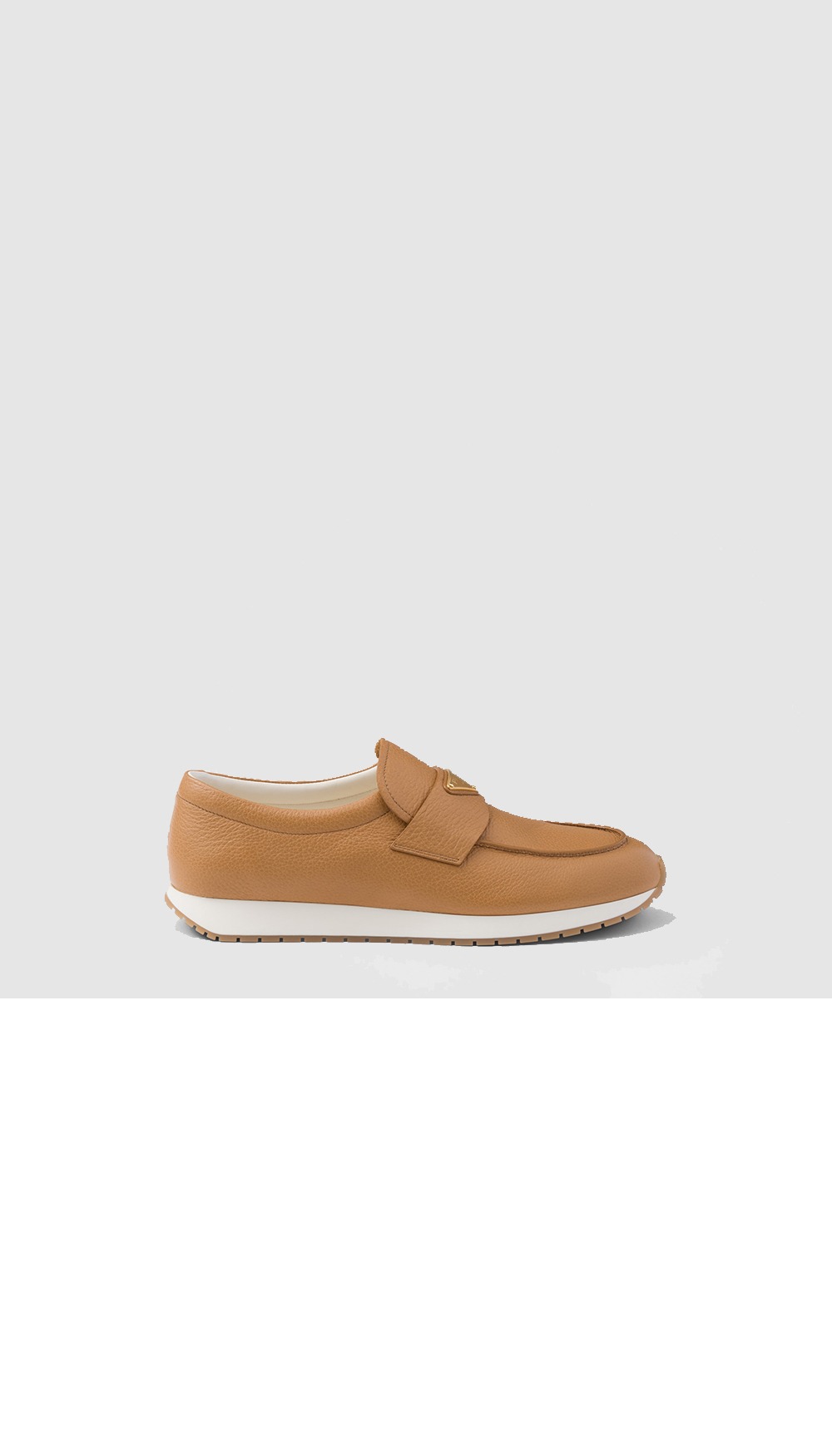 미러급레플리카사이트 | 명품레플리카 전문 쇼핑몰  | 퍼스트원 - 가죽 로퍼 2DG136 > 프라다