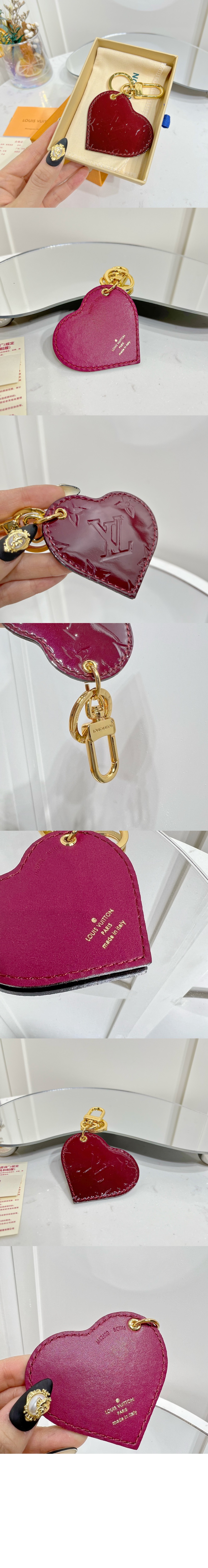 미러급레플리카사이트 | 명품레플리카 전문 쇼핑몰  | 퍼스트원 - 러브 키 홀더 및 가방 참 보기 M01557 > 루이비통