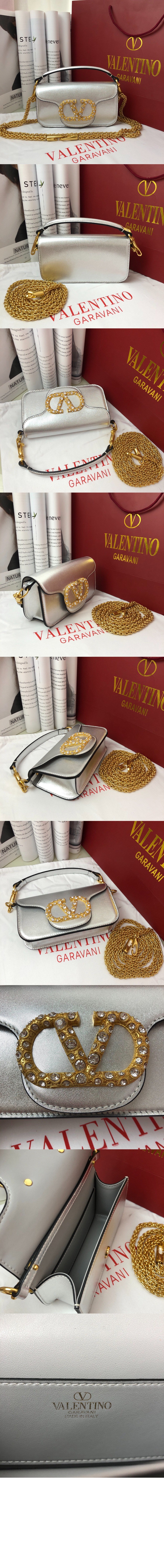 미러급레플리카사이트 | 명품레플리카 전문 쇼핑몰  | 퍼스트원 - 가라바니 로코 주얼 로고 장식 라미네이트 카프스킨 스몰 숄더백 > 발렌티노