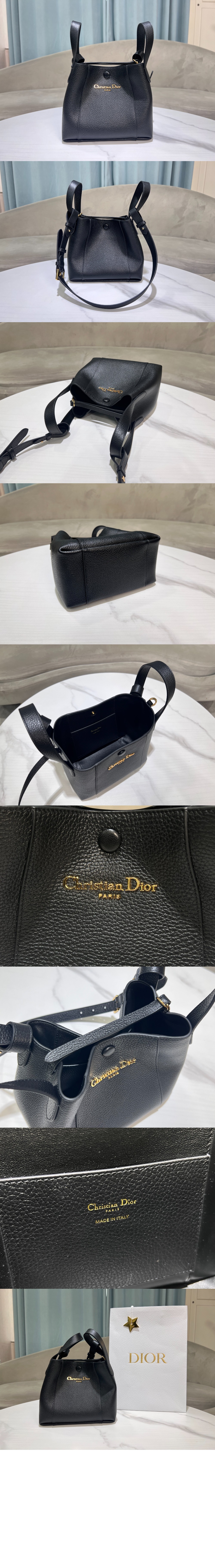 미러급레플리카사이트 | 명품레플리카 전문 쇼핑몰  | 퍼스트원 - Signature 스몰 버킷백 M2840 > 디올