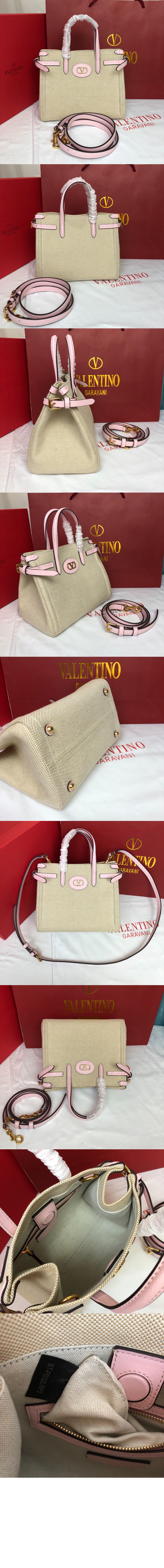 미러급레플리카사이트 | 명품레플리카 전문 쇼핑몰  | 퍼스트원 - 가라바니 앙티브 카룽 디테일 캔버스 스몰 쇼퍼백 > 발렌티노