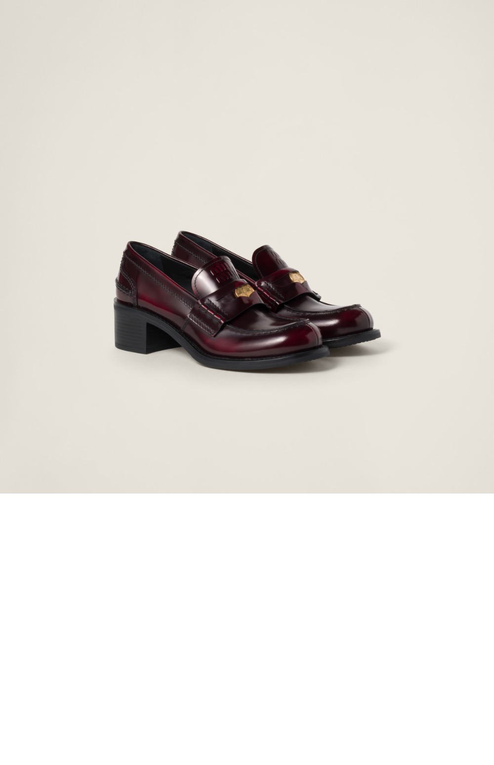 미러급레플리카사이트 | 명품레플리카 전문 쇼핑몰  | 퍼스트원 - 브러쉬드 가죽 로퍼 5D276E > 미우미우